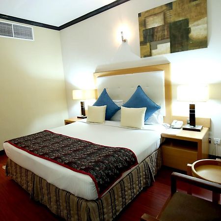 London Crown Hotel 두바이 외부 사진