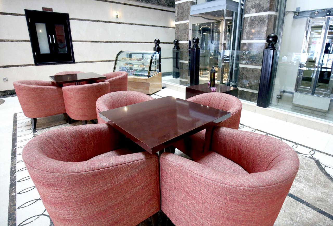 London Crown Hotel 두바이 외부 사진