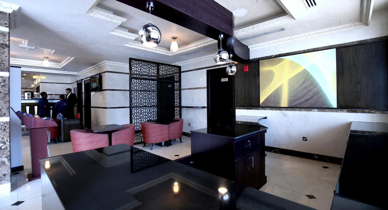 London Crown Hotel 두바이 외부 사진