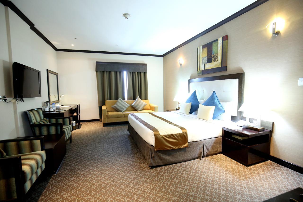 London Crown Hotel 두바이 외부 사진
