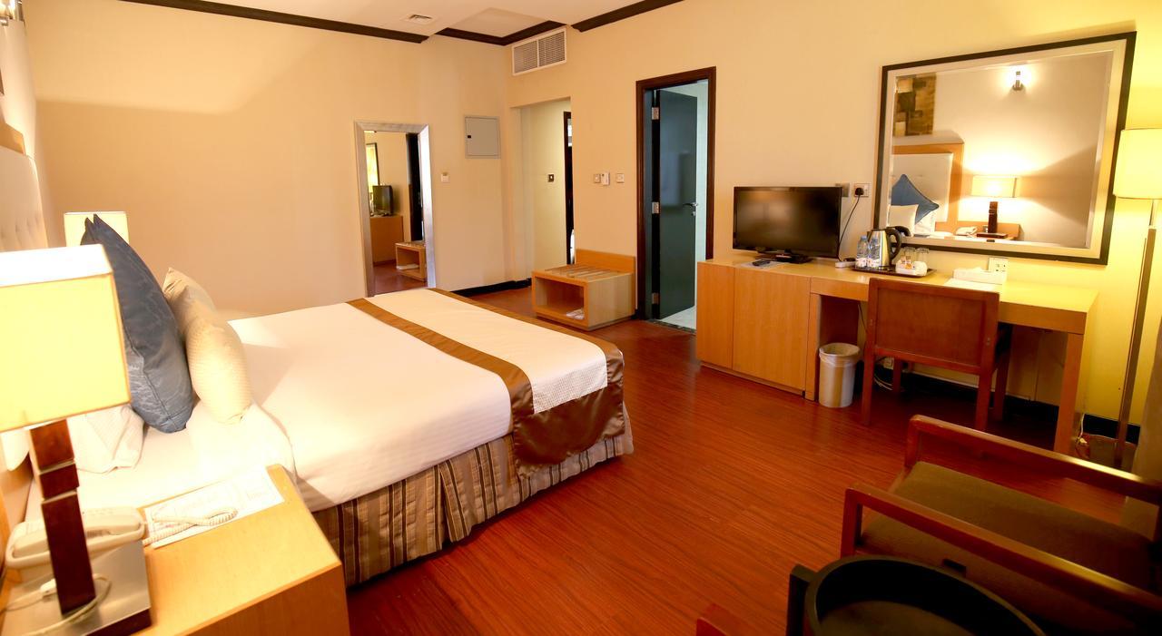 London Crown Hotel 두바이 외부 사진