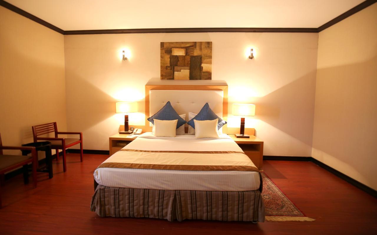 London Crown Hotel 두바이 외부 사진
