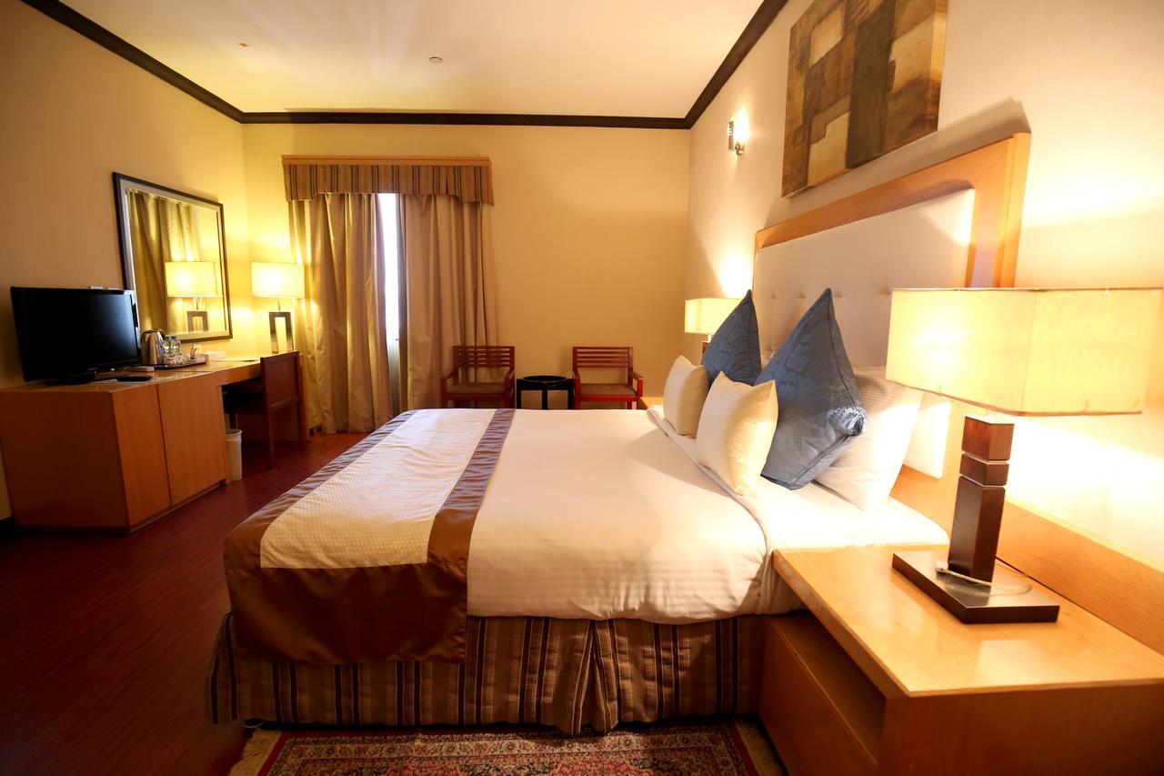 London Crown Hotel 두바이 외부 사진